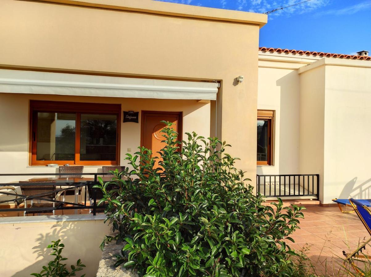 Helidonia Villas Pigí Esterno foto